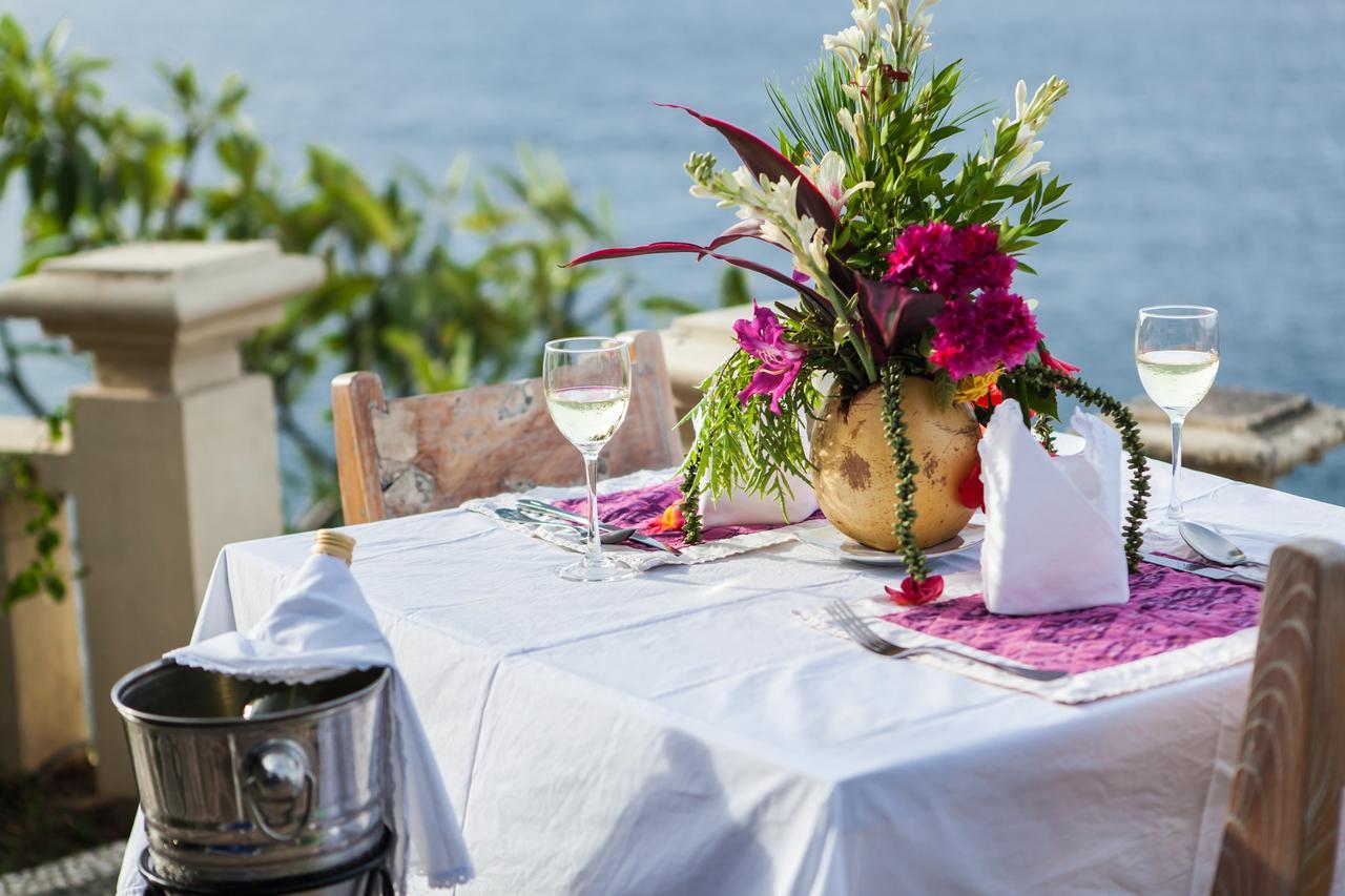 Blue Moon Villas Resort Amed Zewnętrze zdjęcie